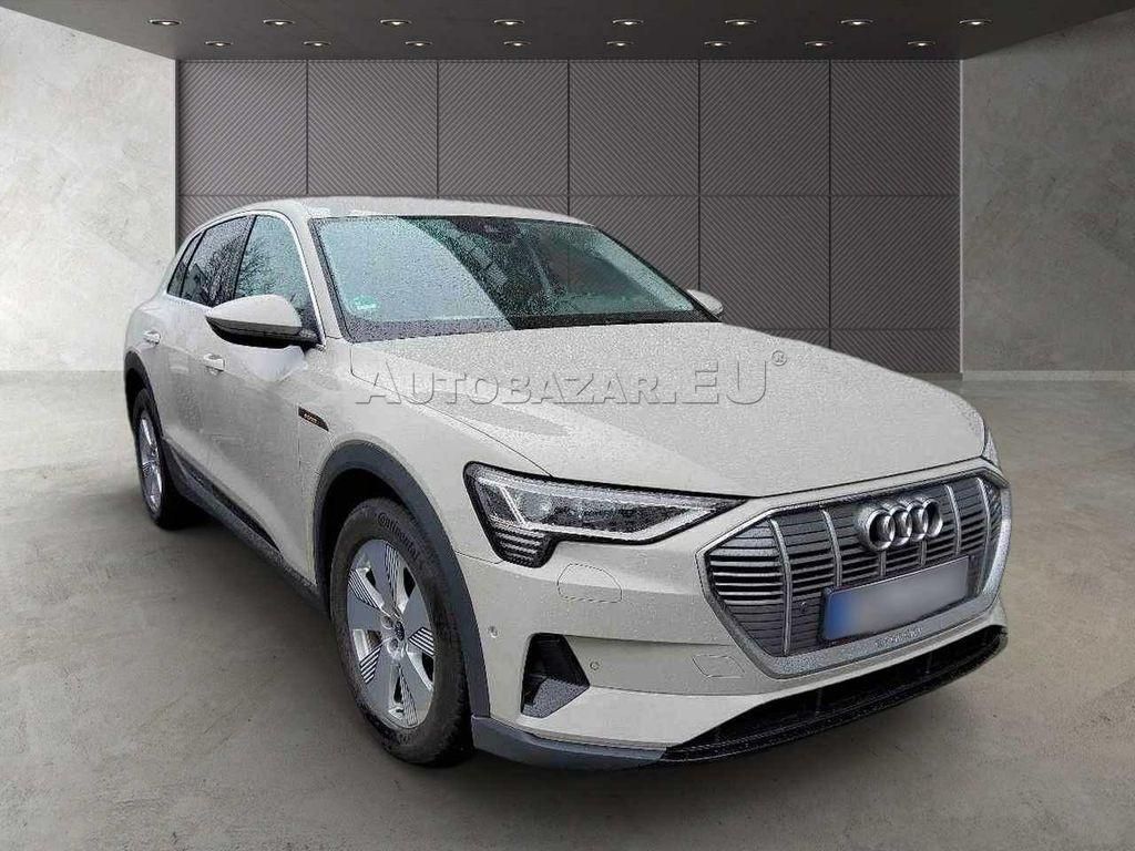 Audi e-tron 50 quattro