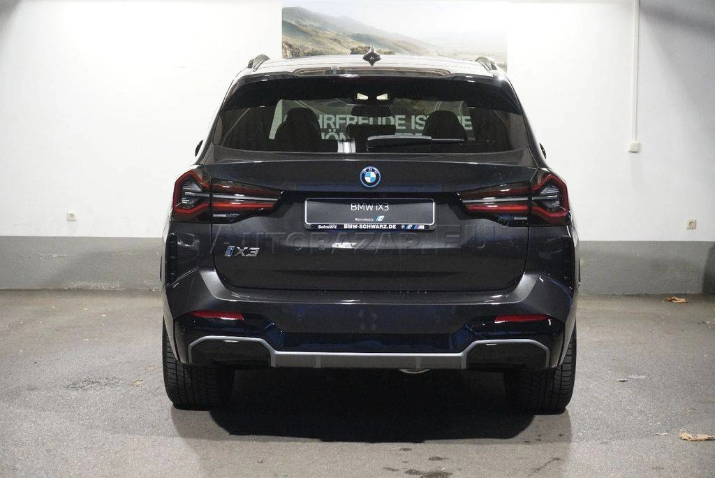 BMW iX3 A/T