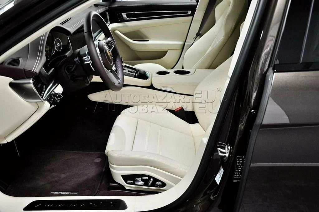 Porsche Panamera Sport Turismo GTS 4x4 A/T