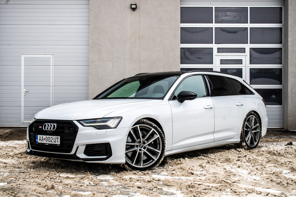 Audi S6 Avant