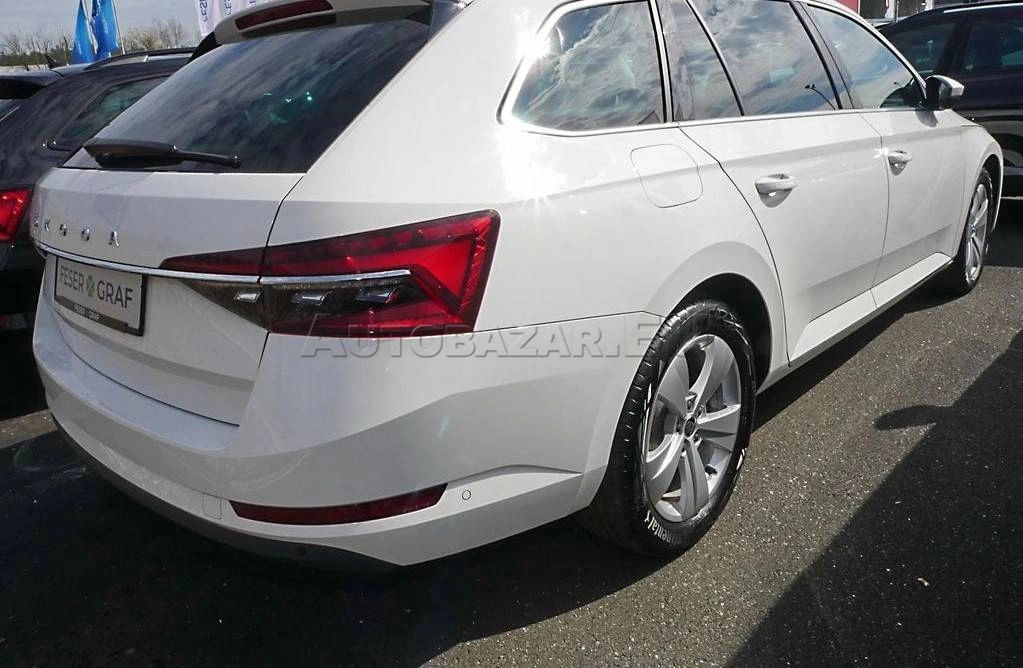 Škoda Superb Combi 2.0 TDI DSG