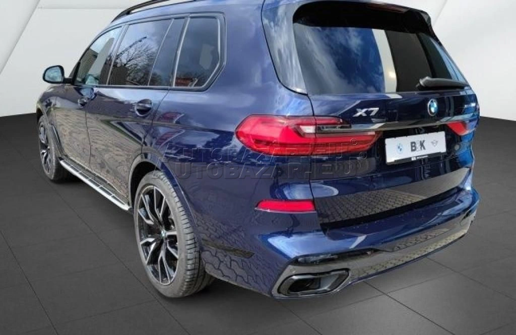 BMW X7 XDrive 40i mHEV A/T