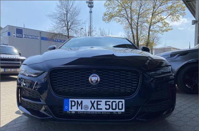 Jaguar XE 2.0D I4 D200 HSE AWD A/T