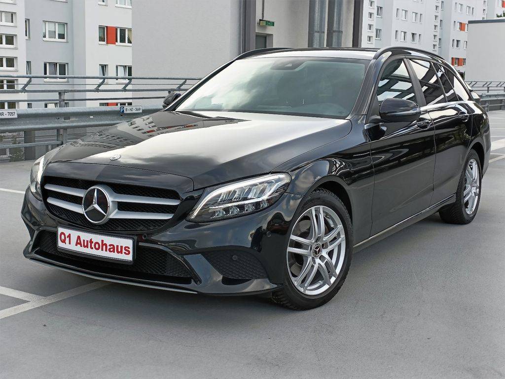 Mercedes-Benz C trieda Kombi 220 d A/T