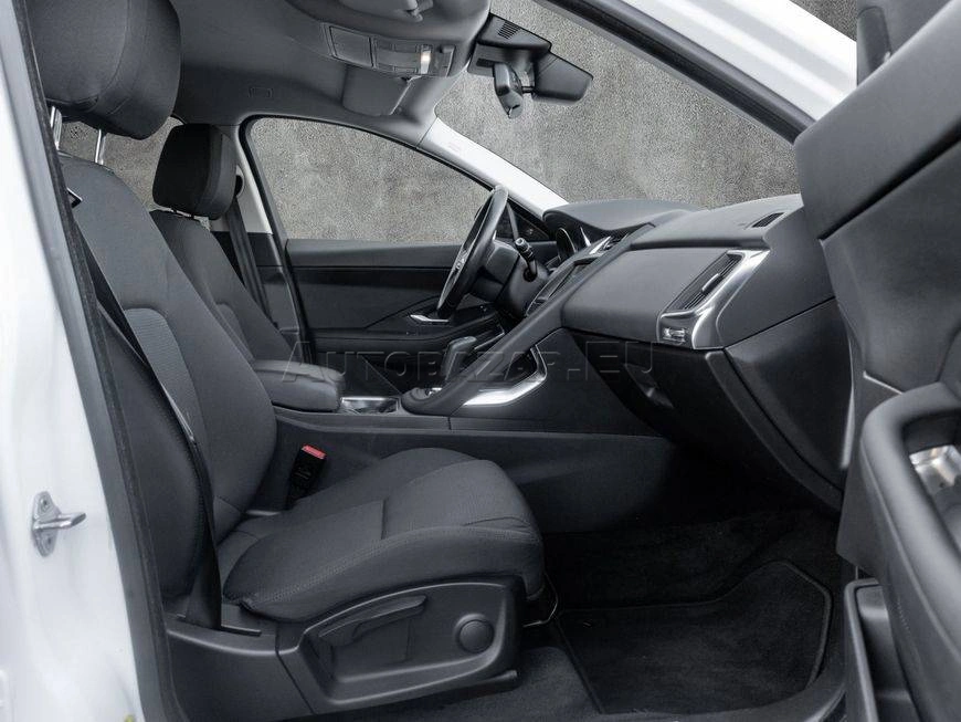 Jaguar E-Pace 2.0 I4 Standard AWD A/T