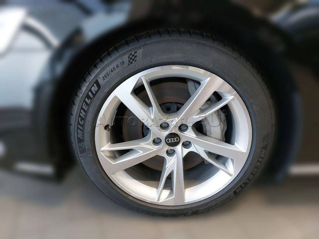 Audi A8 55 3.0 TFSI mHEV V6 quattro tiptronic