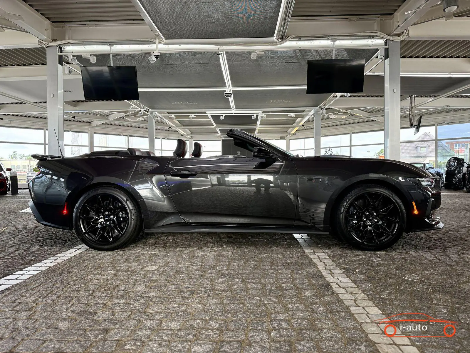 Ford Mustang 2023 na predaj – fotografia 10