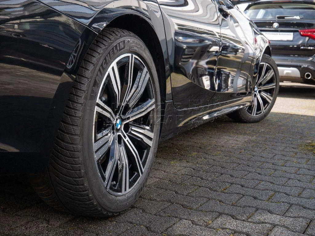 BMW rad 3 Touring 330d mHEV Touring xDrive A/T