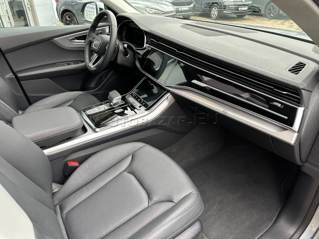 Audi Q8 45 3.0 TDI mHEV quattro tiptronic