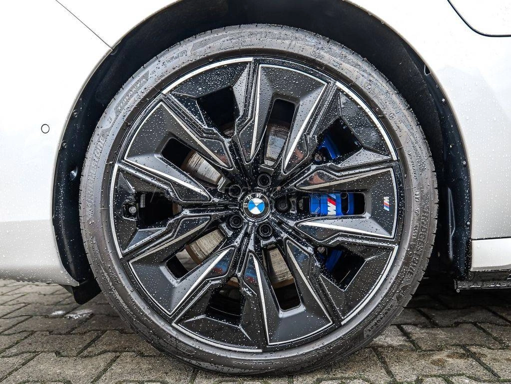 BMW Rad 7 M760e xDrive A/T
