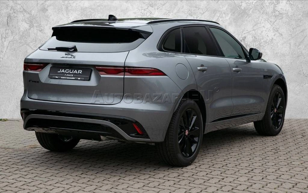 Jaguar F-Pace 2.0 I4 P250 R-Dynamic SE AWD A/T