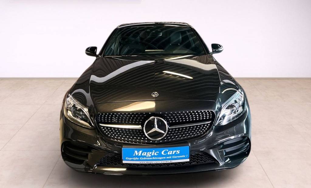 Mercedes-Benz C trieda Sedan 300 d 4MATIC A/T