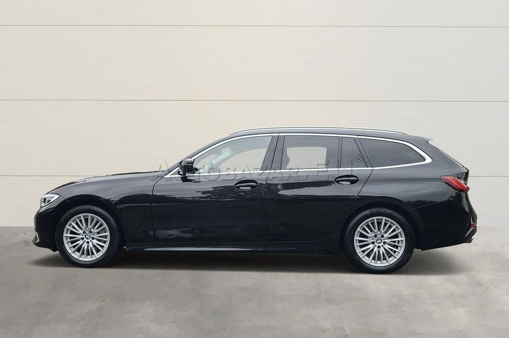 BMW Rad 3 Touring 330d  xDrive A/T