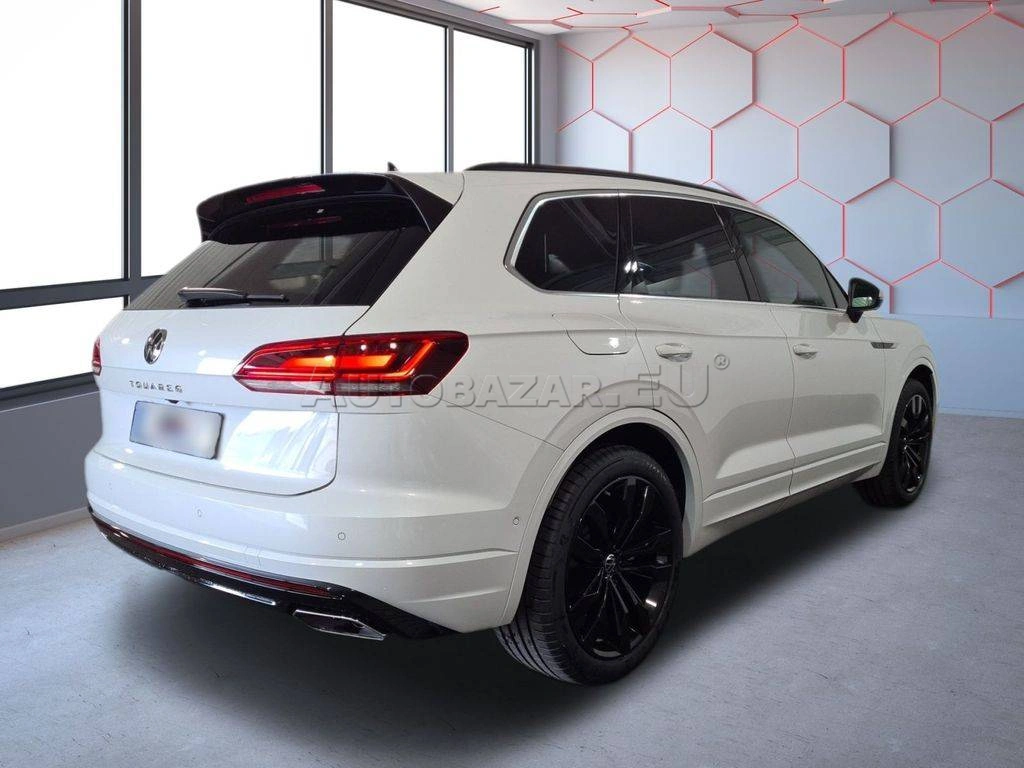 Volkswagen Touareg 3.0 V6 TDI SCR 286k R-Line 4Motion Tiptronic