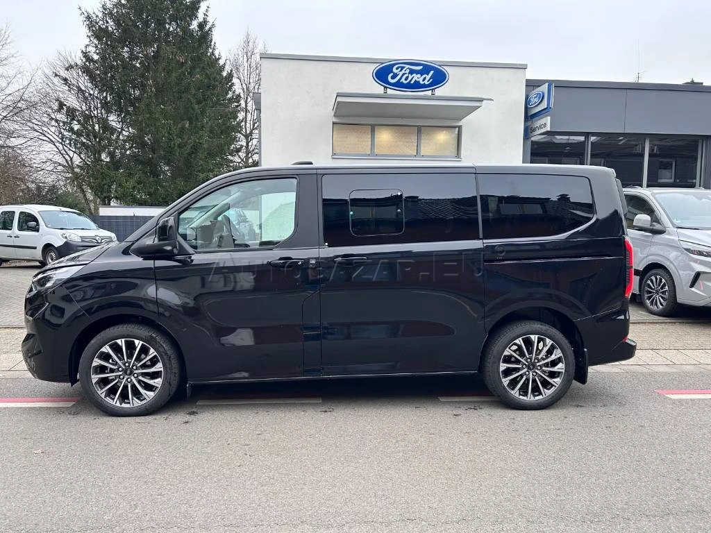 Ford Tourneo Custom L2 Titanium