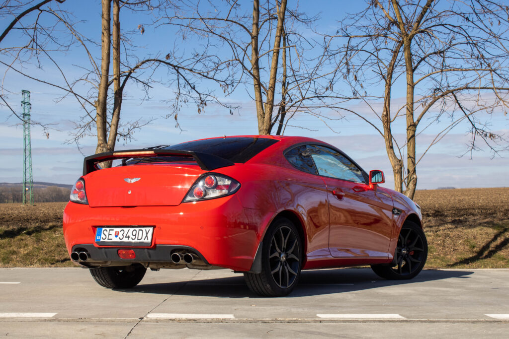 Hyundai Coupé