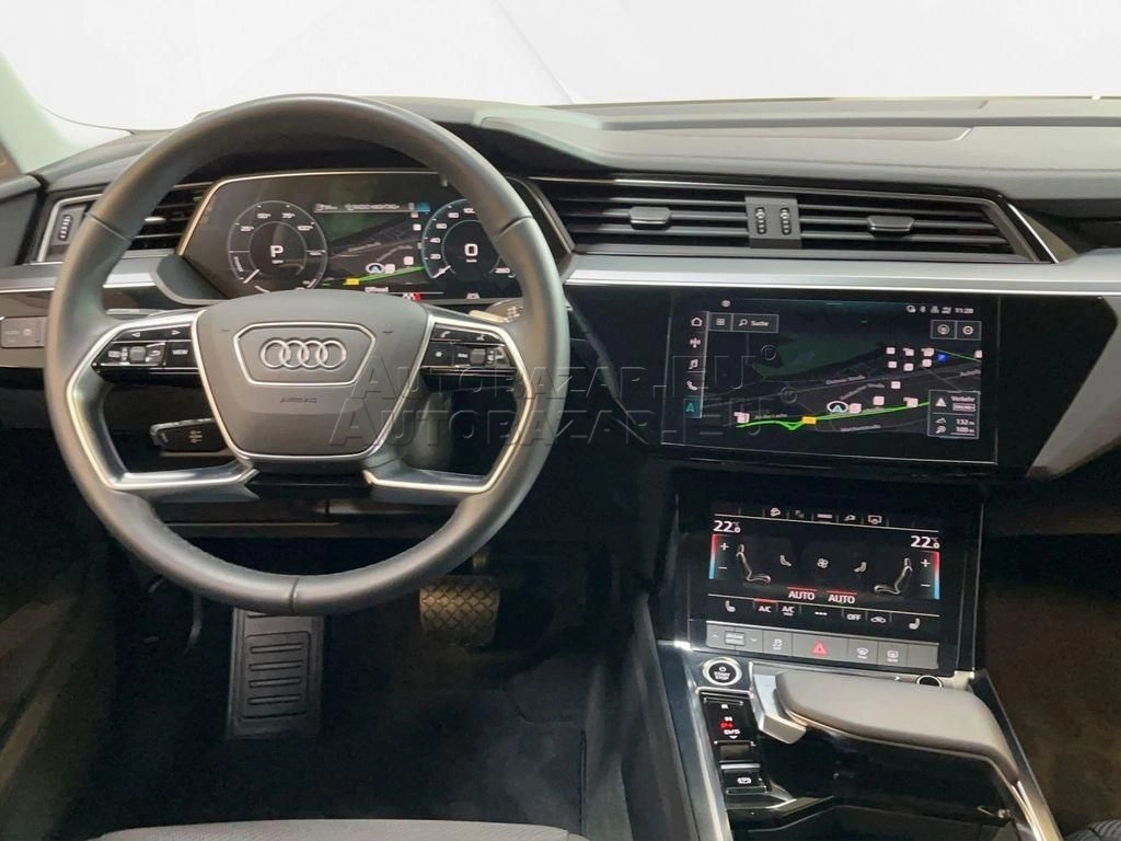 Audi e-tron 50 quattro