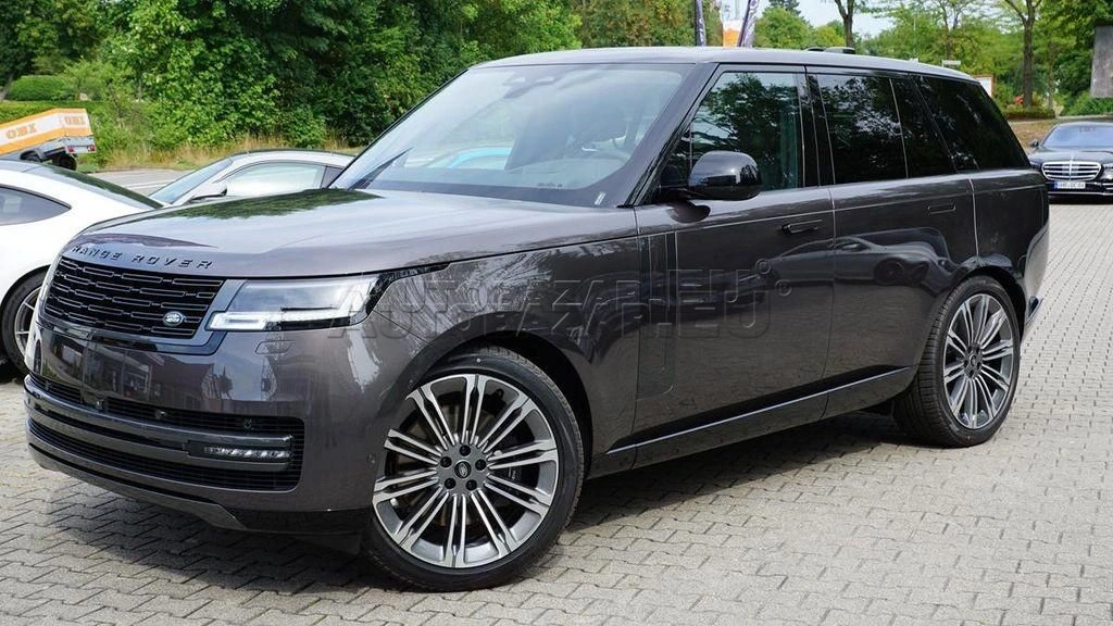 Land Rover Range Rover 4.4i V8 P530 HSE AWD A/T