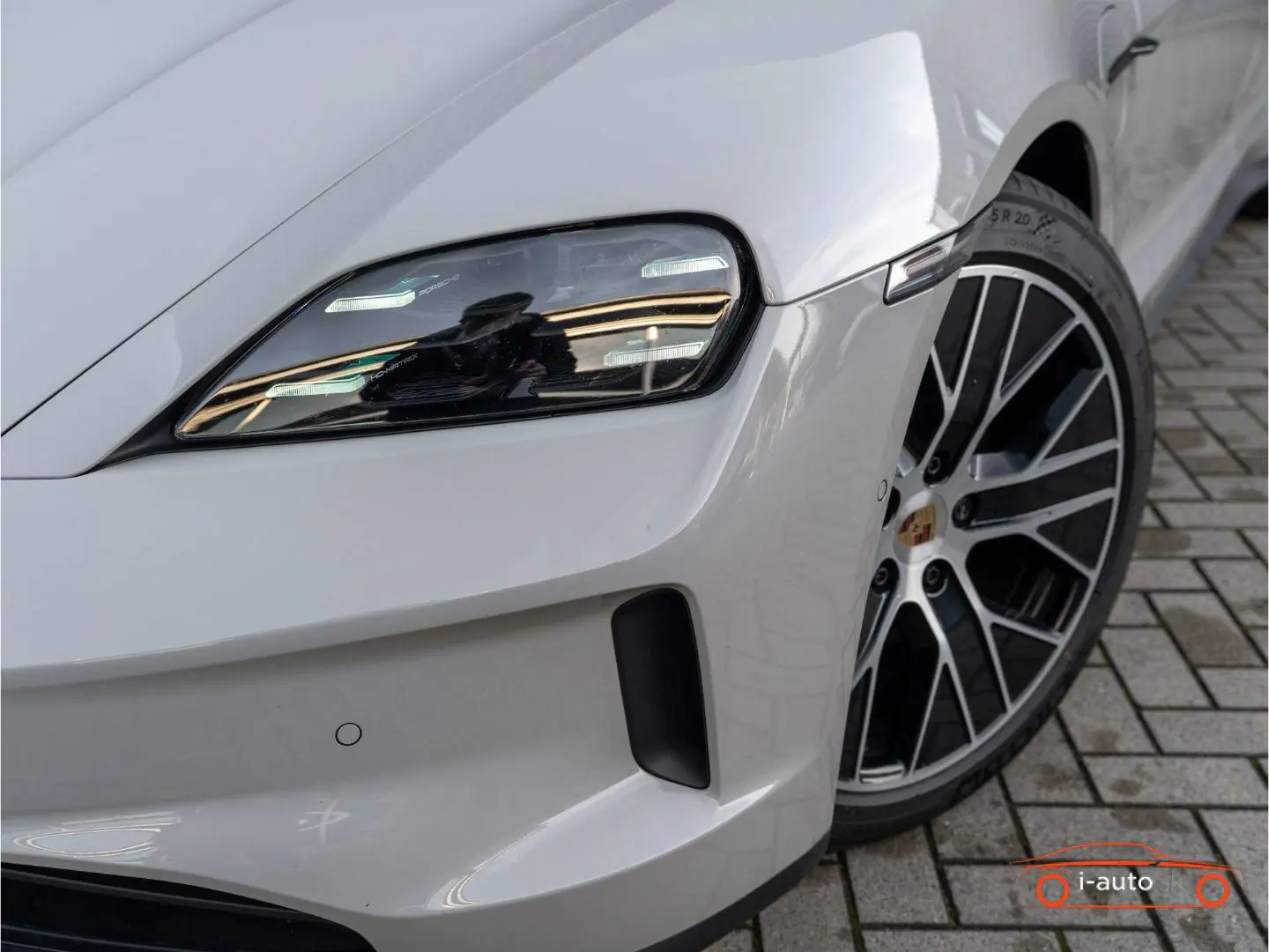 Porsche Taycan 2025 na predaj – fotografia 13