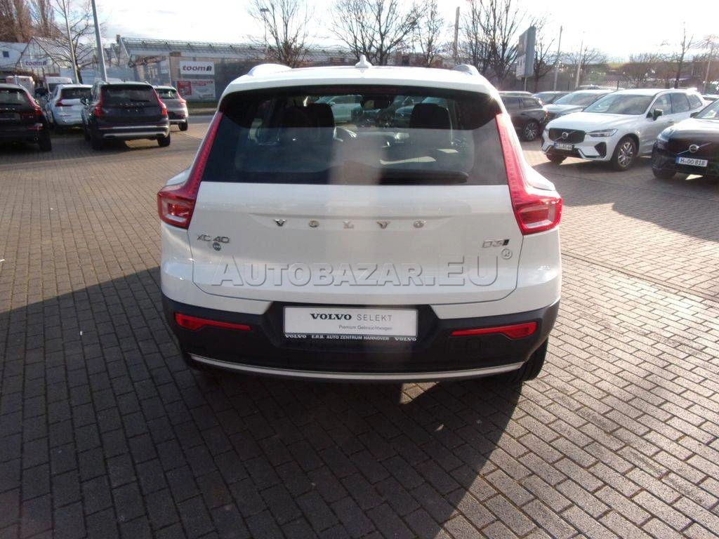 Volvo XC40 D3 Momentum Pro AWD A/T