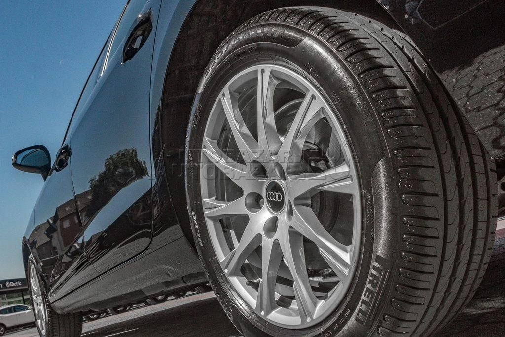 Audi A4 Avant 40 2.0 TFSI mHEV A4 S tronic