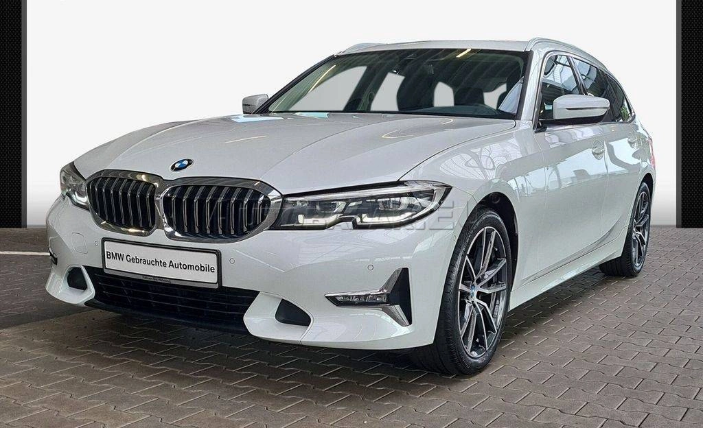 BMW Rad 3 Touring 320d  A/T