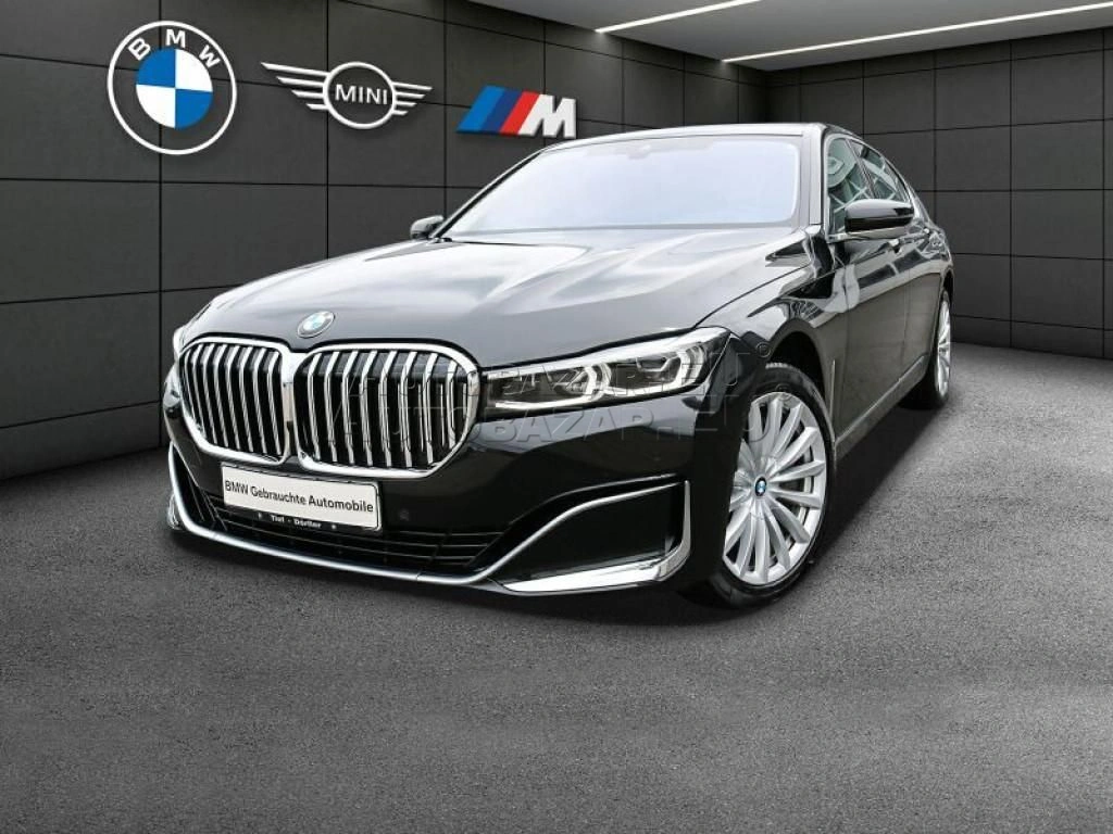 BMW rad 7 750i xDrive A/T