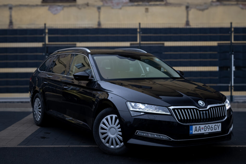 Škoda Superb Combi