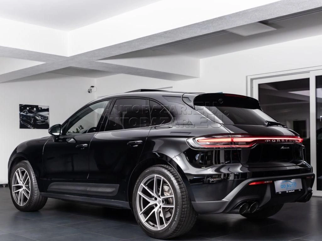 Porsche Macan A/T