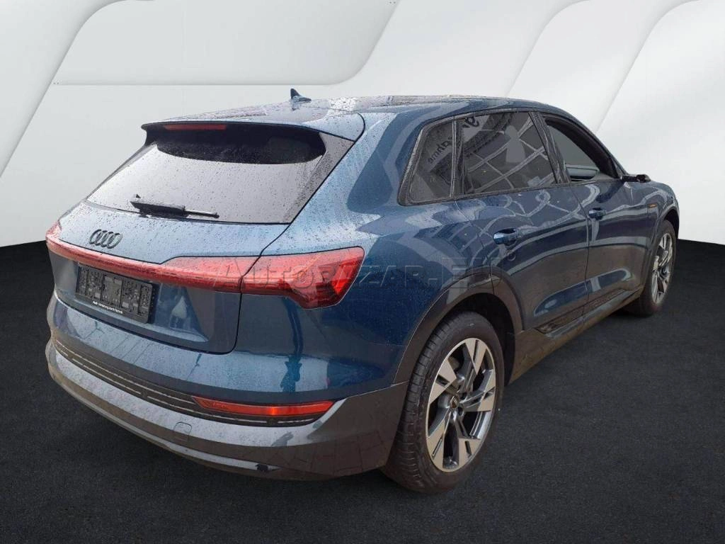Audi E-tron 55 quattro S line