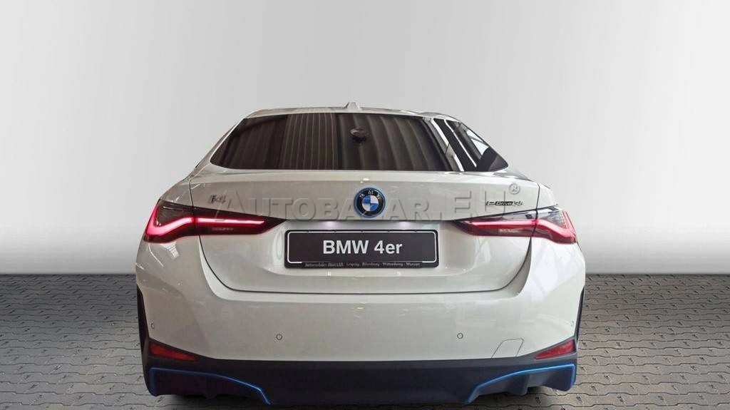 BMW i4 eDrive35