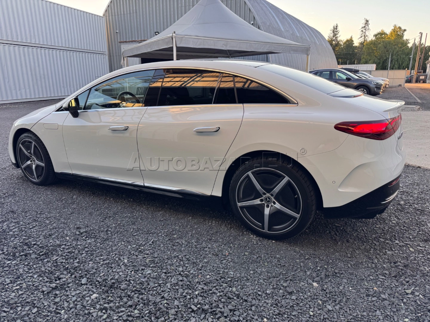 Mercedes-Benz EQE 350+