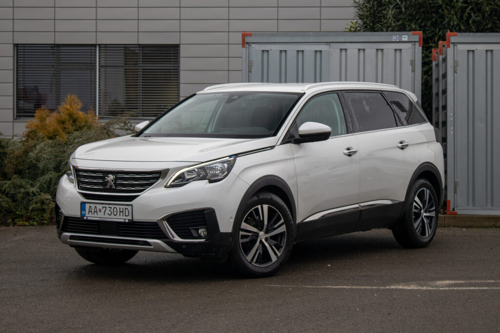 Peugeot 5008