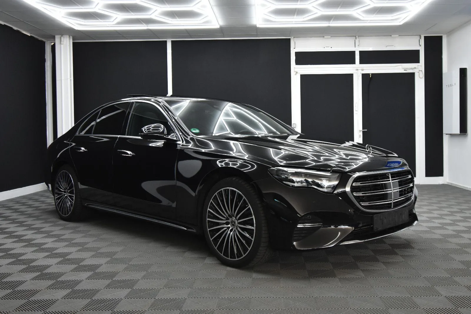 Mercedes-Benz E