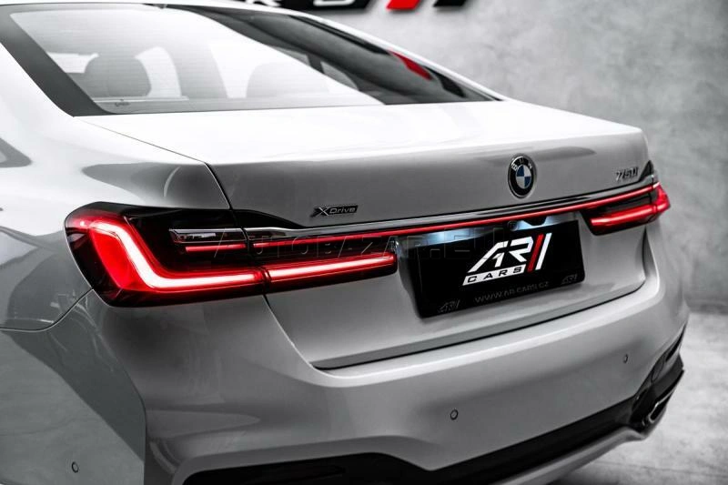 BMW Rad 7 2021 na predaj – fotografia 9