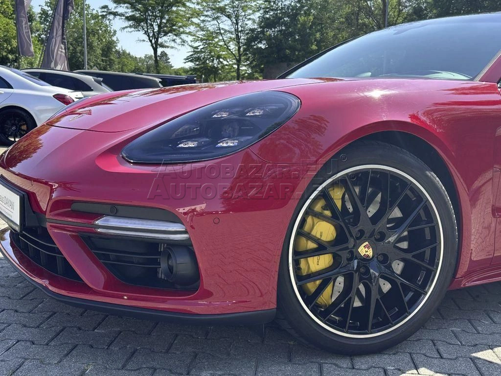 Porsche Panamera Turbo 4x4 A/T