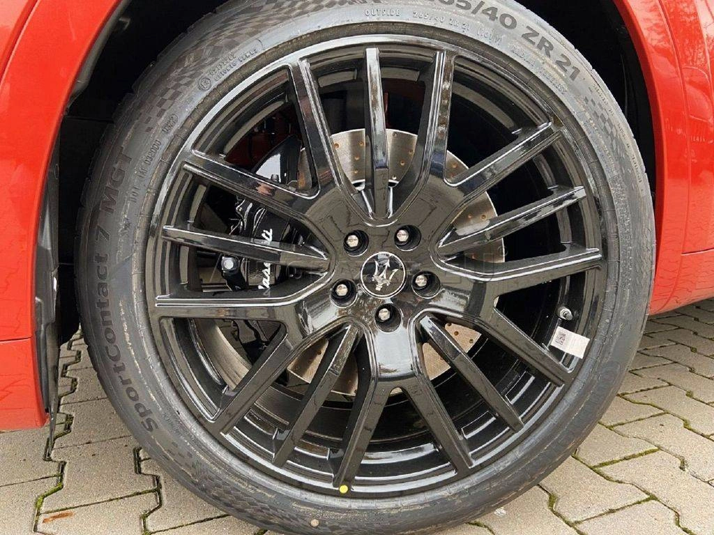 Maserati Levante S