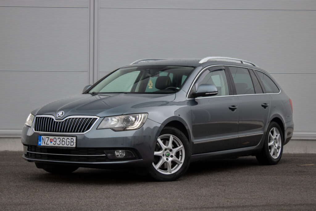 Škoda Superb Combi