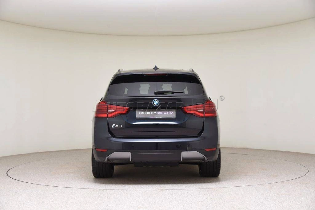 BMW iX3 A/T