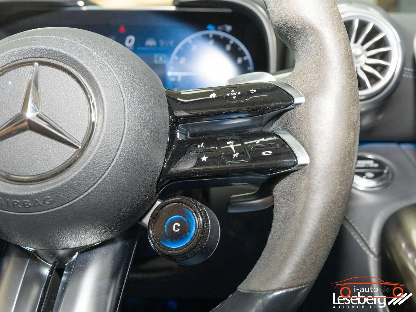 Mercedes-Benz SL 2022 na predaj – fotografia 23