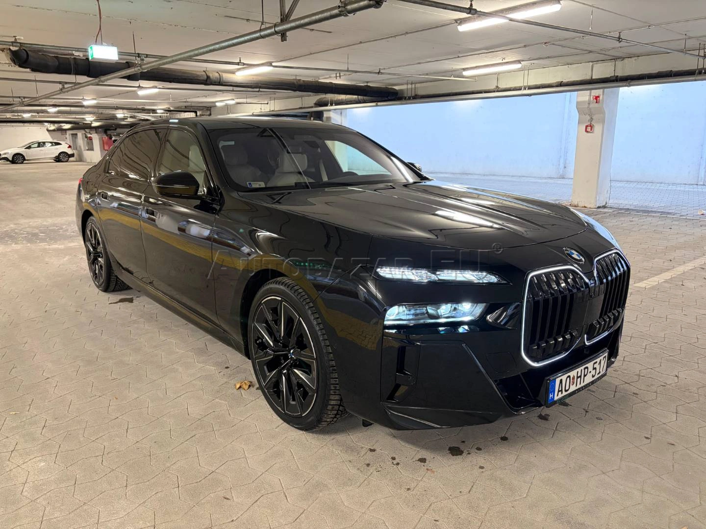 BMW Rad 7 740d xDrive M Sport FULL – Executive Lounge – B&W Diamond- NETTO 107.900