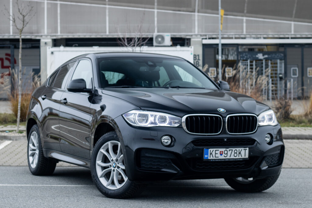 BMW X6