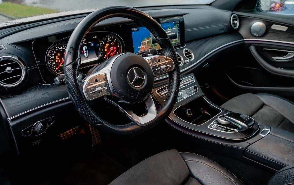Mercedes-Benz E trieda Kombi 300 d A/T