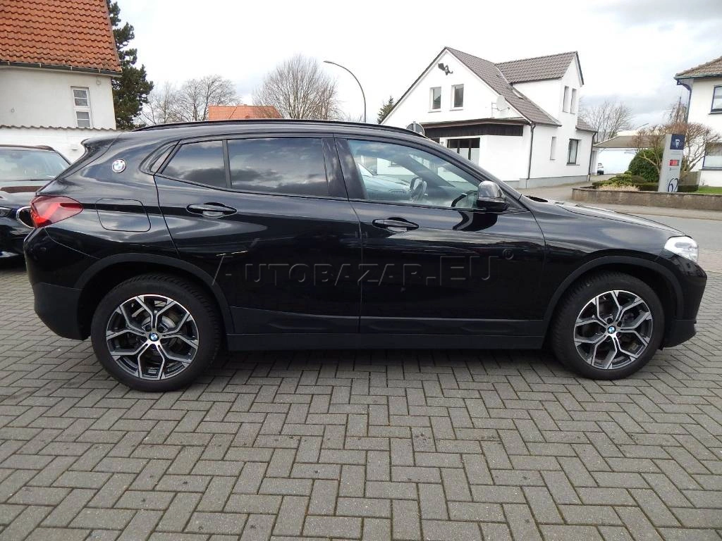 BMW X2 sDrive18i A/T