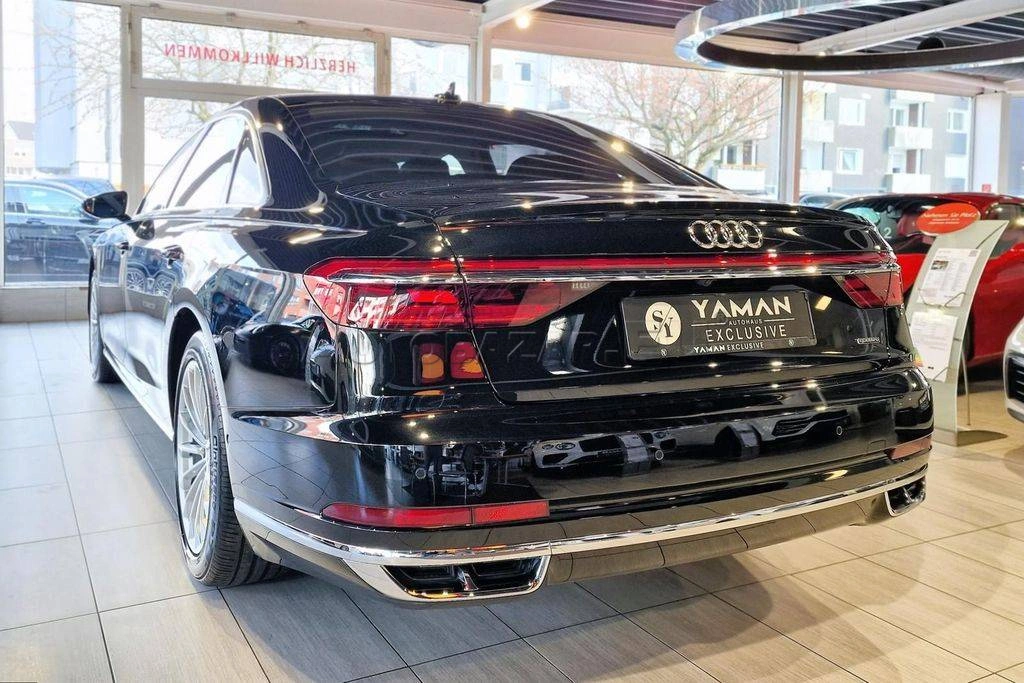 Audi A8 55 3.0 TFSI mHEV V6 quattro tiptronic