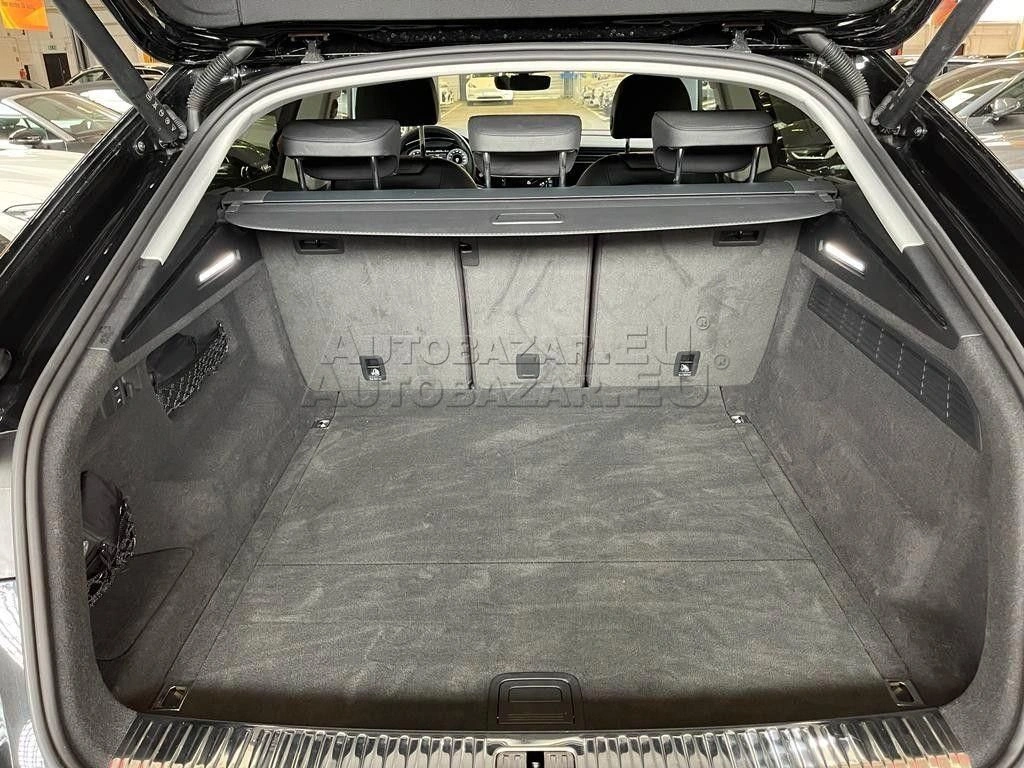 Audi Q8 55 TFSI mHEV quattro tiptronic