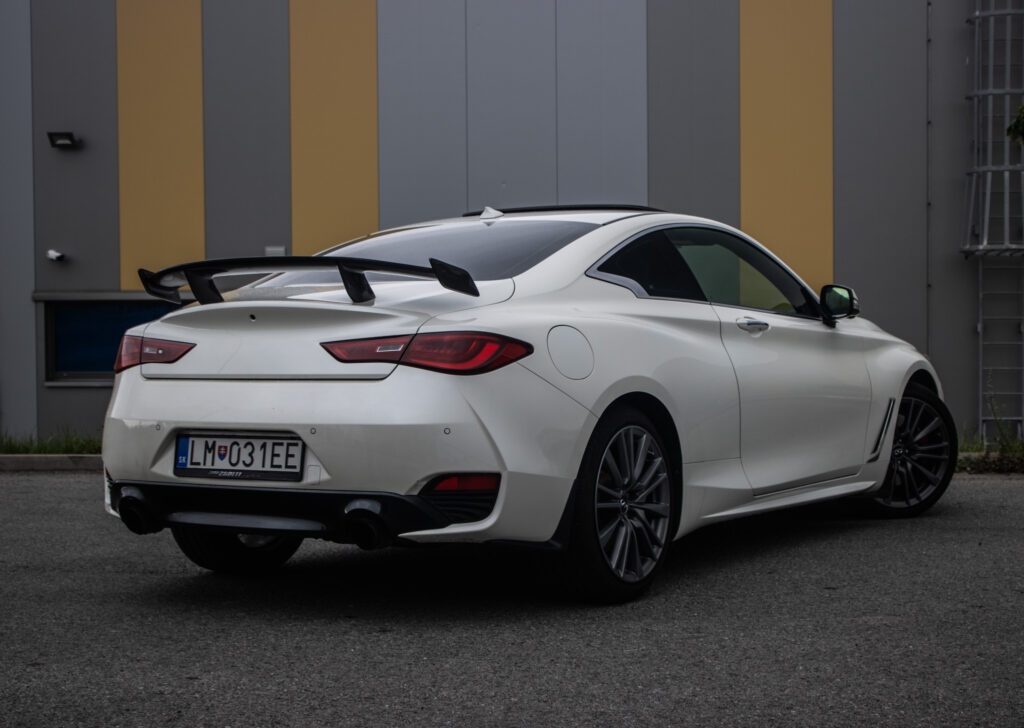Infiniti Q60 2017 na predaj – fotografia 6