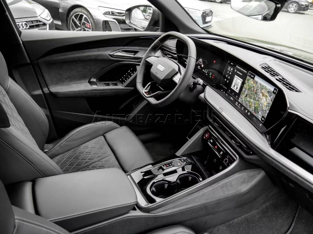 Audi Q5 TFSI quattro S tronic