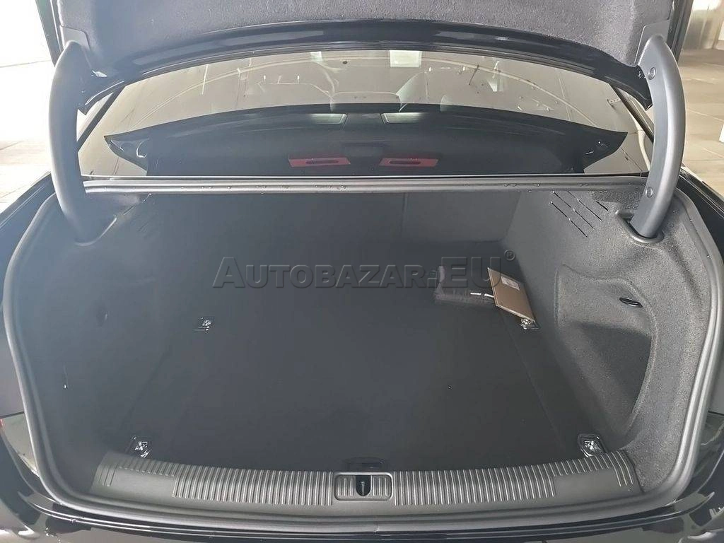 Audi A4 40 2.0 TDI mHEV quattro S line S tronic