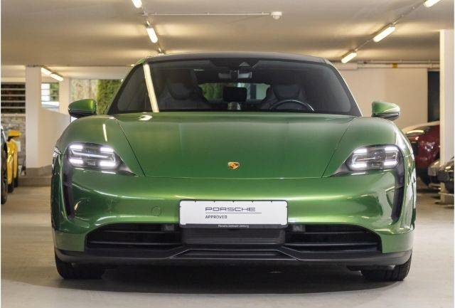 Porsche Taycan 4S